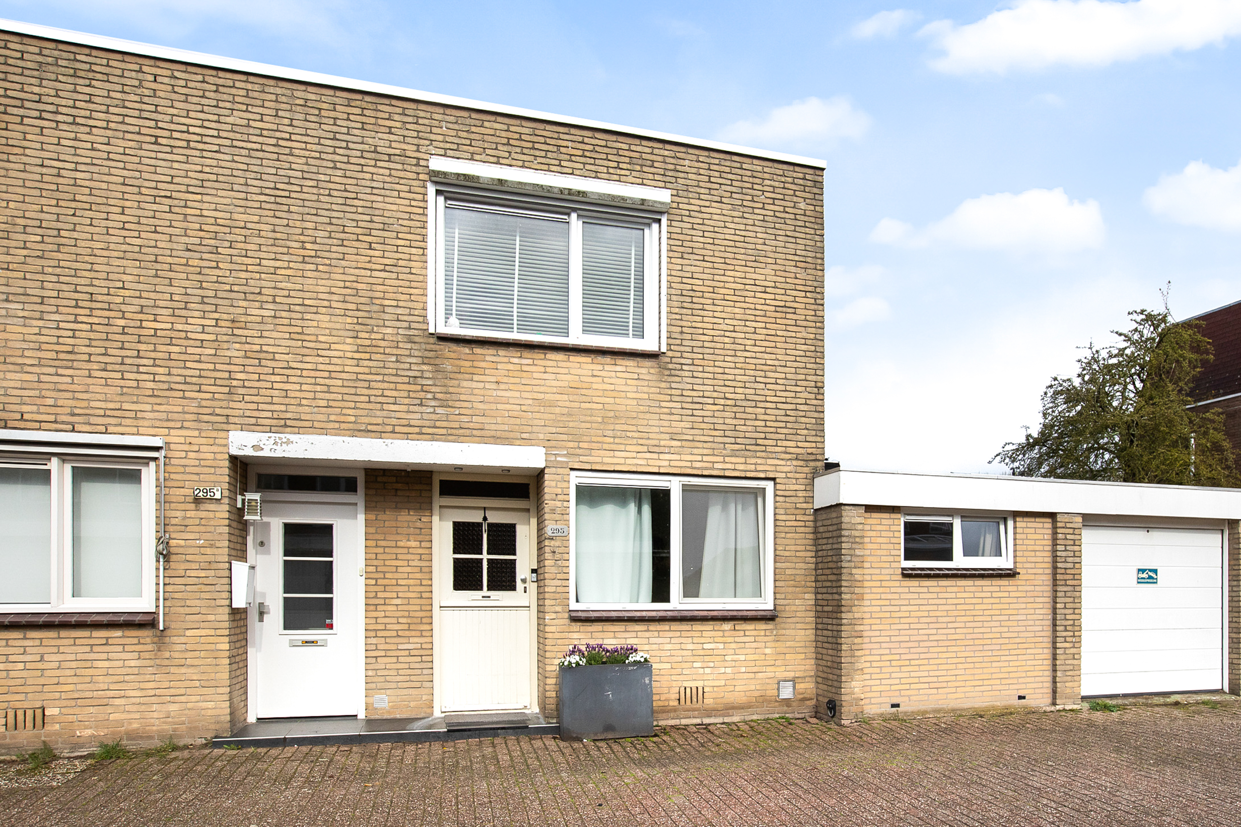 Van den Berghlaan 295 , 2132 AH Hoofddorp 0